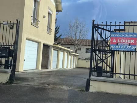 à louer garage fermé 12 m² – 95 € |nancy