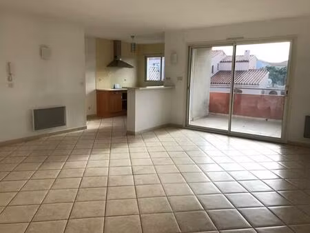location appartement 3 pièces 82m² perpignan 66000