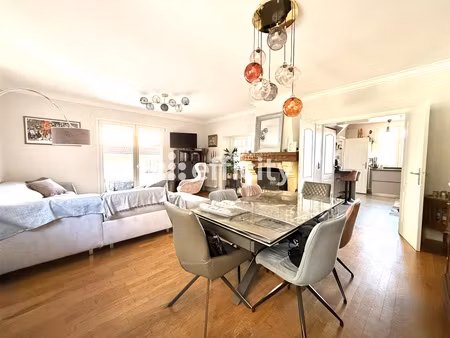 maison 6 pièces - 180 m²