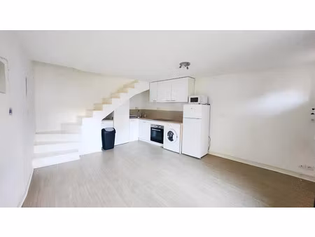 vente propriété 2 pièces 32 m² à fleurieu-sur-saône (69250)  155 000 €