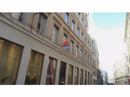 location local professionnel 142m² lyon 2ème