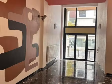 t3 rénové proche tramways arenc joliette