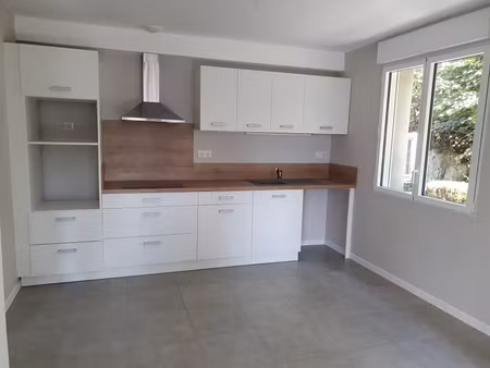 a louer a soulages bonneval