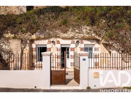 vente gîte 2 pièces 129 m² à vouvray (37210)  167 000 €