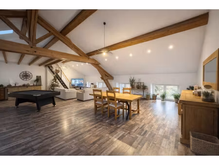 appartement t6 type loft et parking privatif