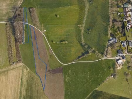 grond 65 are te koop