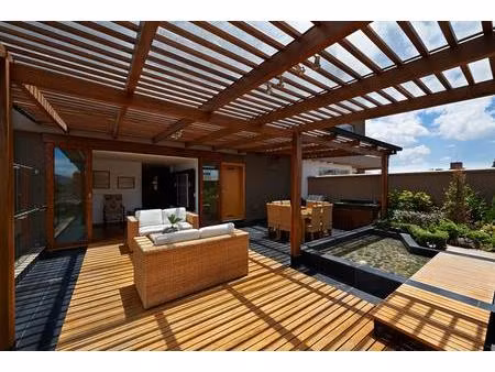 duplex d’exception avec 4 terrasses – volumes spectaculaires & vie à ciel ouvert