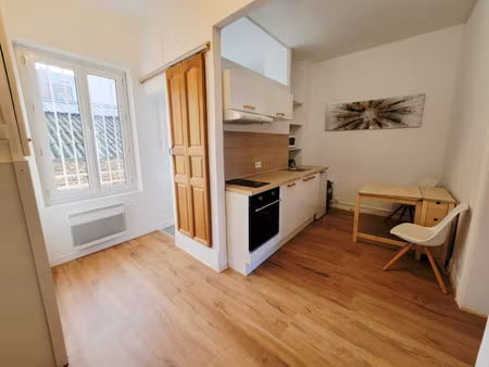 f2 meublé rénové- franklin