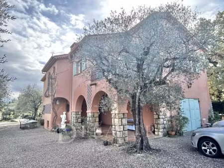 achat maison 10 pièces 235m² chateauneuf grasse 06740