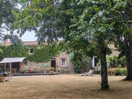 maison de luxe à vendre au landreau : 494 750 €
