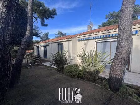 maison de luxe à vendre aux sables-d'olonne : 936 000 €