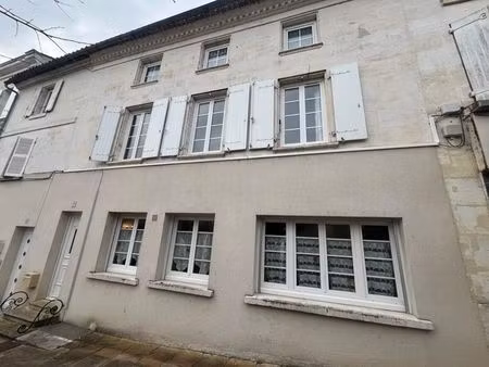 vente maison 6 pièces 180 m² jarnac (16200)