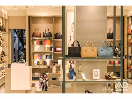 vente commerce 390 m² rochefort (17300)