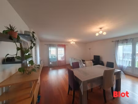 location appartement 3 pièces 70m² rennes 35700