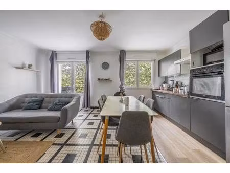 appartement de 80 m²  en vente aux chartrons - 8% de rentabilité