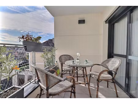 vente appartement 5 pièces  103.00m²  maisons