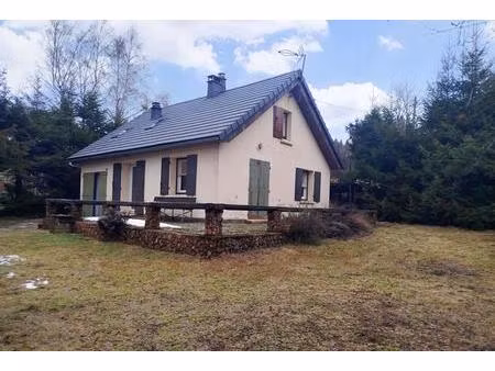 maison sur une parcelle de 621 m²