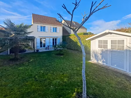 vente maison 4 pièces  78.00m²  linas