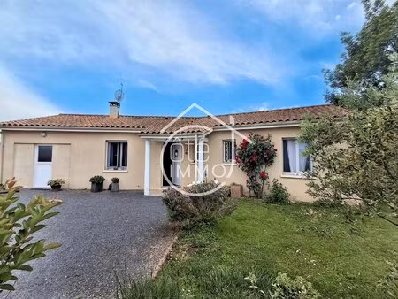 saint-germain-et-mons : charmante maison de plain-pied  5 pièces  111m²  avec jardin