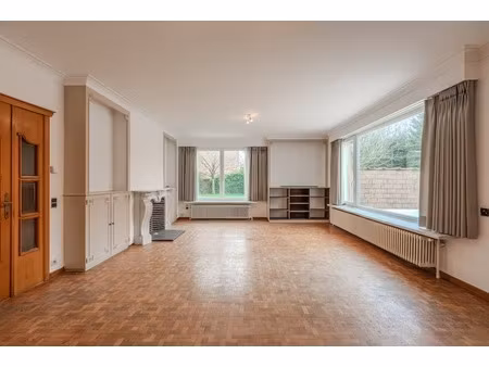 appartement te koop in oostende met 3 slaapkamers