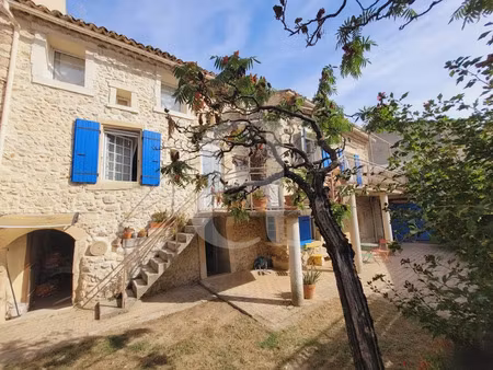 vente maison 9 pièces 180 m² à grignan (26230)  288 000 €