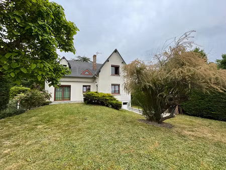 vente maison 6 pièces  168.70m²  saint