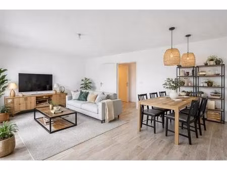 appartement lumineux de 62 m² avec balcon