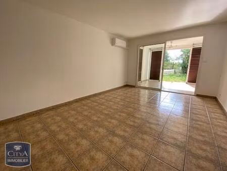 location appartement 3 pièces 62m² st gilles les bains 97434