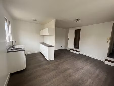 location appartement 2 pièces  49.14m²  yerres