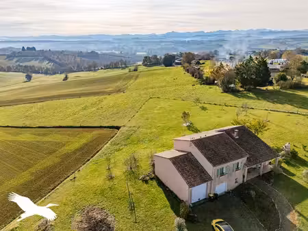 vente maison 6 pièces 153 m² lussan-adeilhac (31430)