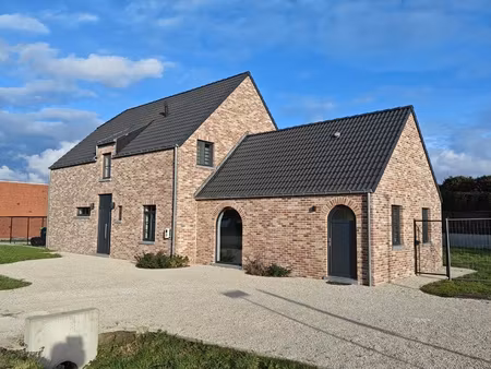 huis te koop in putte met 4 slaapkamers