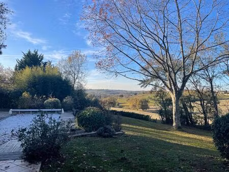 vente maison 5 pièces 197 m² le pian-sur-garonne (33490)