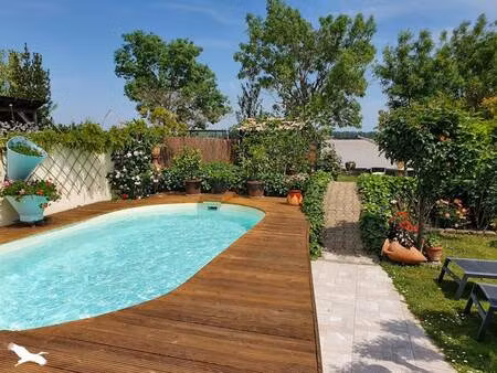 vente maison 5 pièces 158 m² ambès (33810)