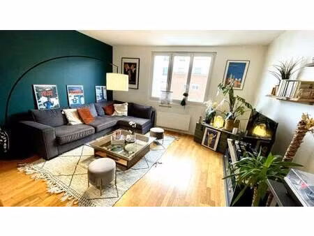 location appartement 2 pièces 55 m² à les lilas (93260)