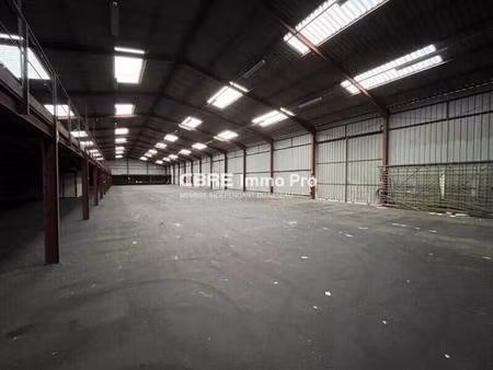 local d'activités à vendre