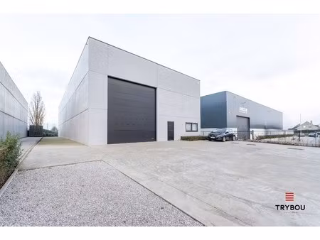 commercieel te koop in staden