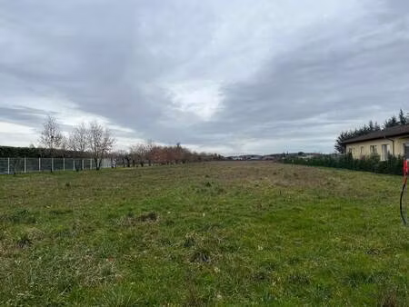 terrain constructible viabilisé à vendre