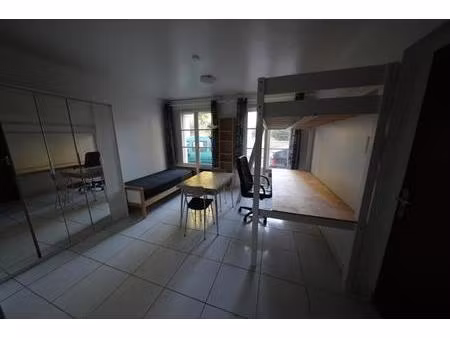 location appartement 1 pièce 21 m² à compiègne (60200)