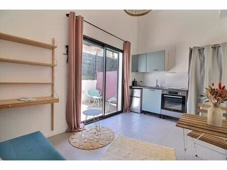 location appartement 1 pièce 21 m² à marseille 9 (13009)