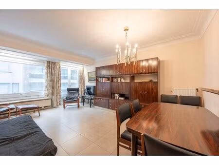 appartement te koop in knokke met 1 slaapkamer