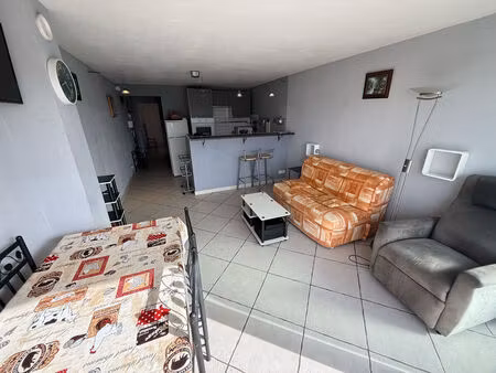 vente appartement 2 pièces 39m2 canet-en-roussillon 66140 - 139000 € - surface privée