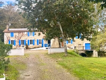 vente maison 16 pièces 400 m² gamarde-les-bains (40380)