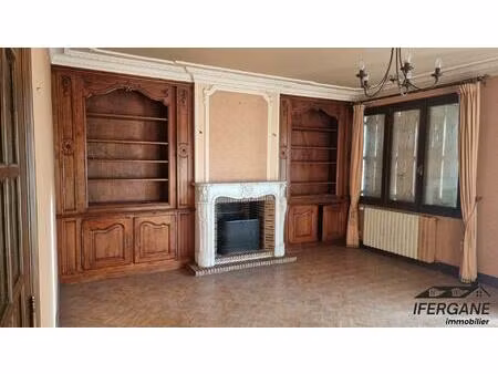 a saisir - immeuble de rapport