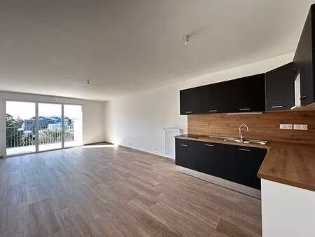 location appartement 4 pièces à nantes (44000) : à louer 4 pièces / 91m² nantes