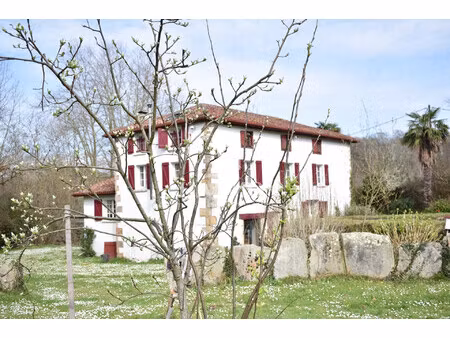 vente maison de village 8 pièces