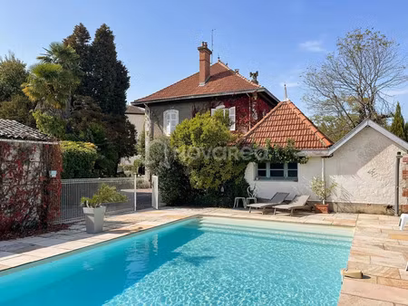 vente maison 9 pièces 192 m² saint-martin-de-seignanx (40390)