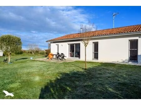 vente maison 5 pièces 112 m² hagetmau (40700)