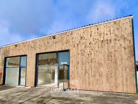 location local commercial