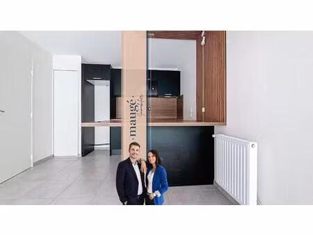 appartement - 1 chambre - rez-de-chaussée- jardin - terrasse - parking privé en sous sol e