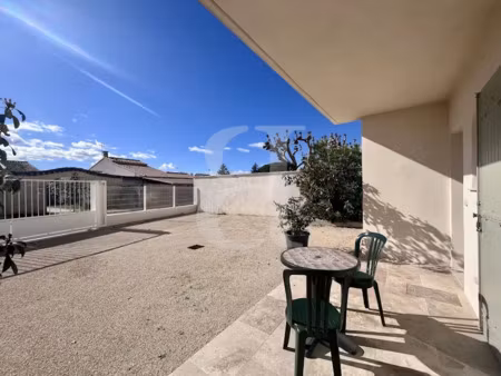 vente maison 6 pièces 151 m² à graveson (13690)  460 000 €